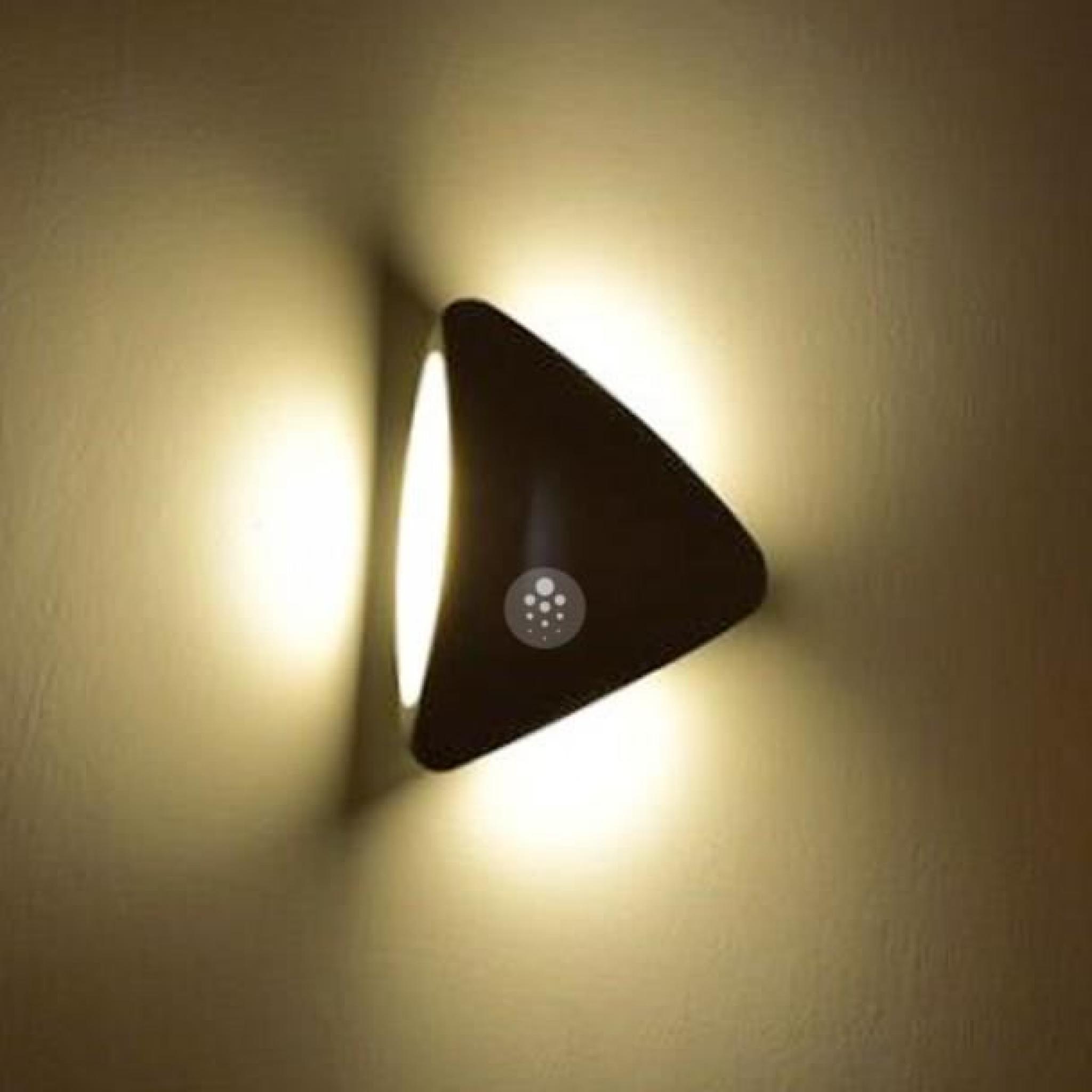Applique LED triangle aluminium noire design - Bowa