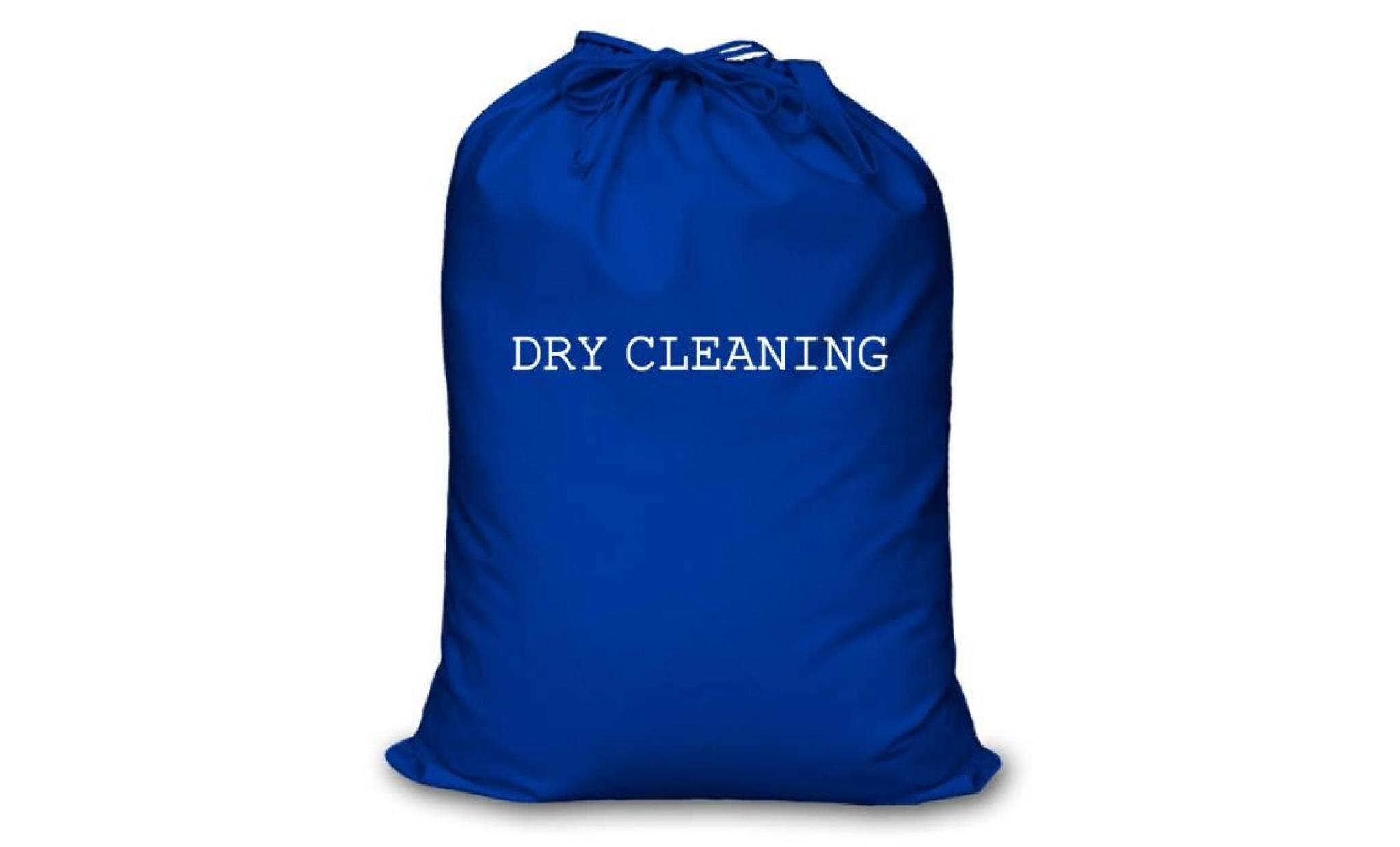 blanchisserie bleue sac nettoyage à sec rangement organisation maison chambre à coucher fils fille laver