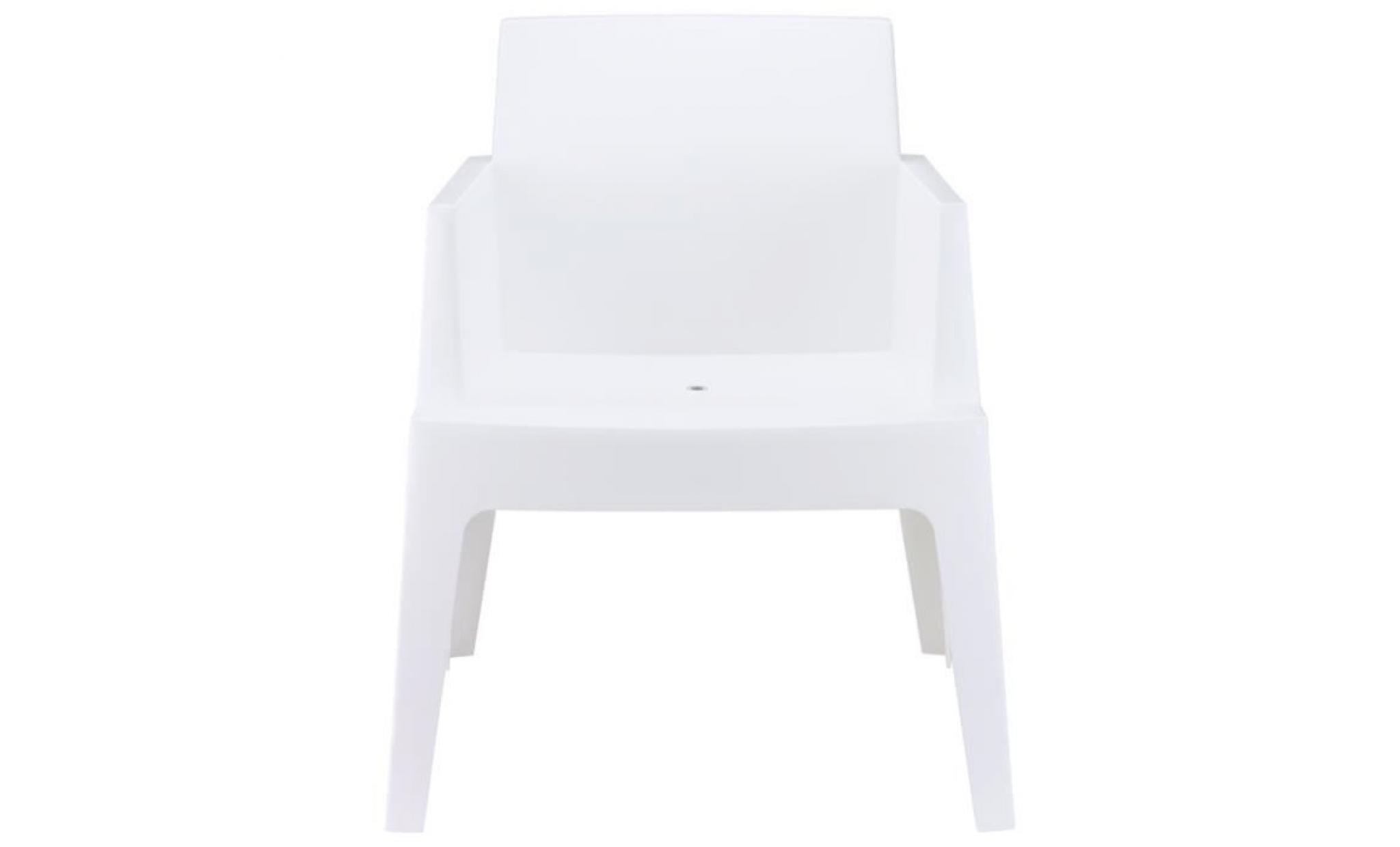Chaise design 'PLEMO' blanche pas cher