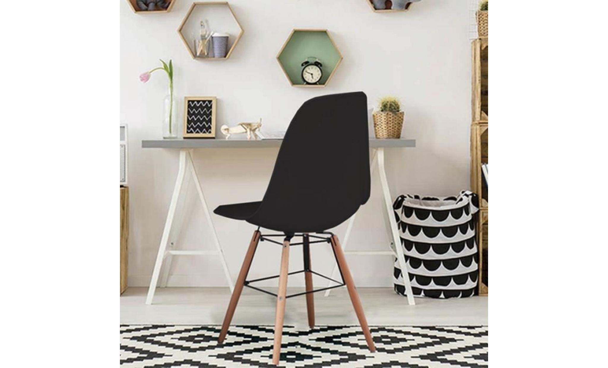 chaises x4 design scandinave noires pieds bois pas cher