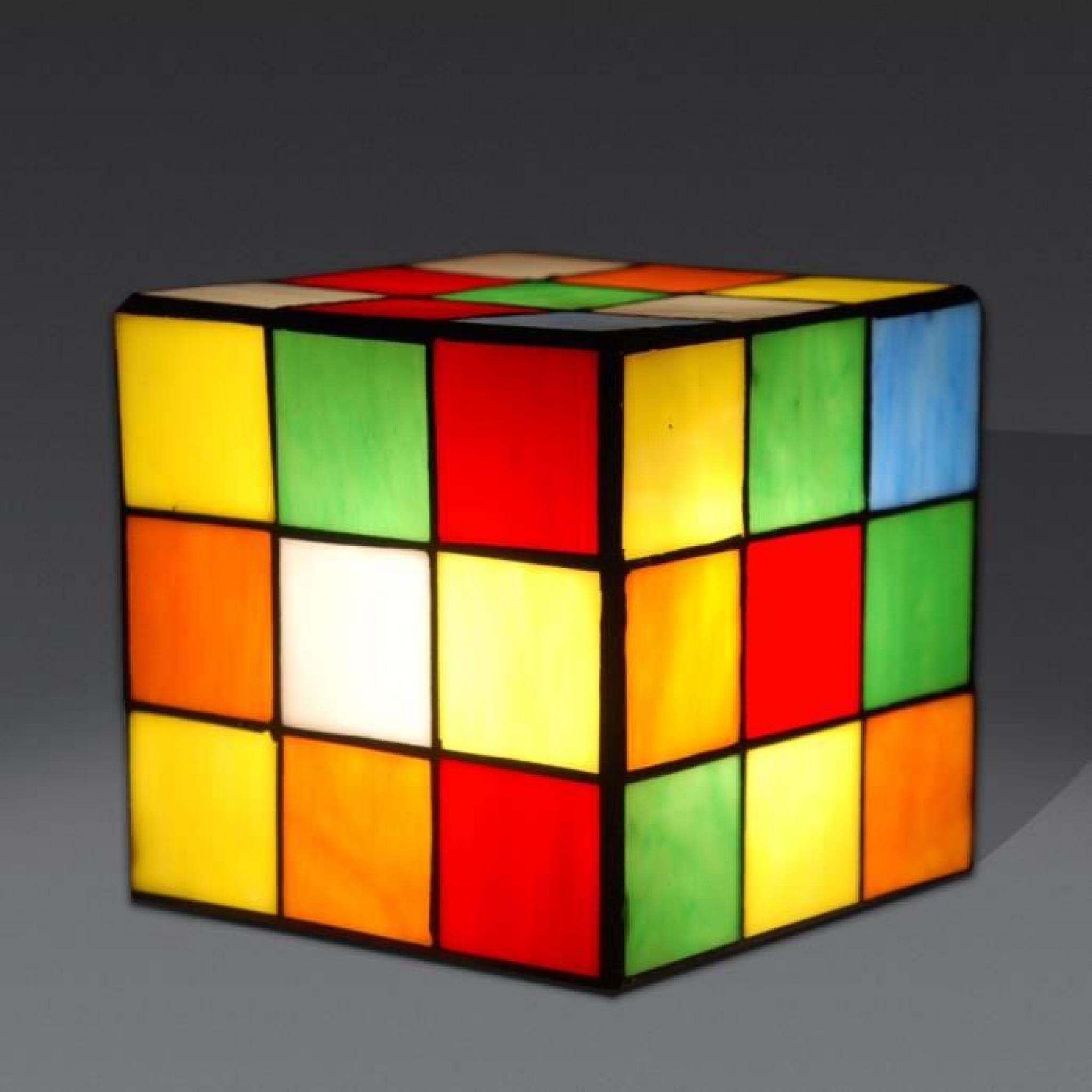 Chevet cube Rubik Lampe de chevet avec abat-jour de verre soudé de style Tiffany pas cher