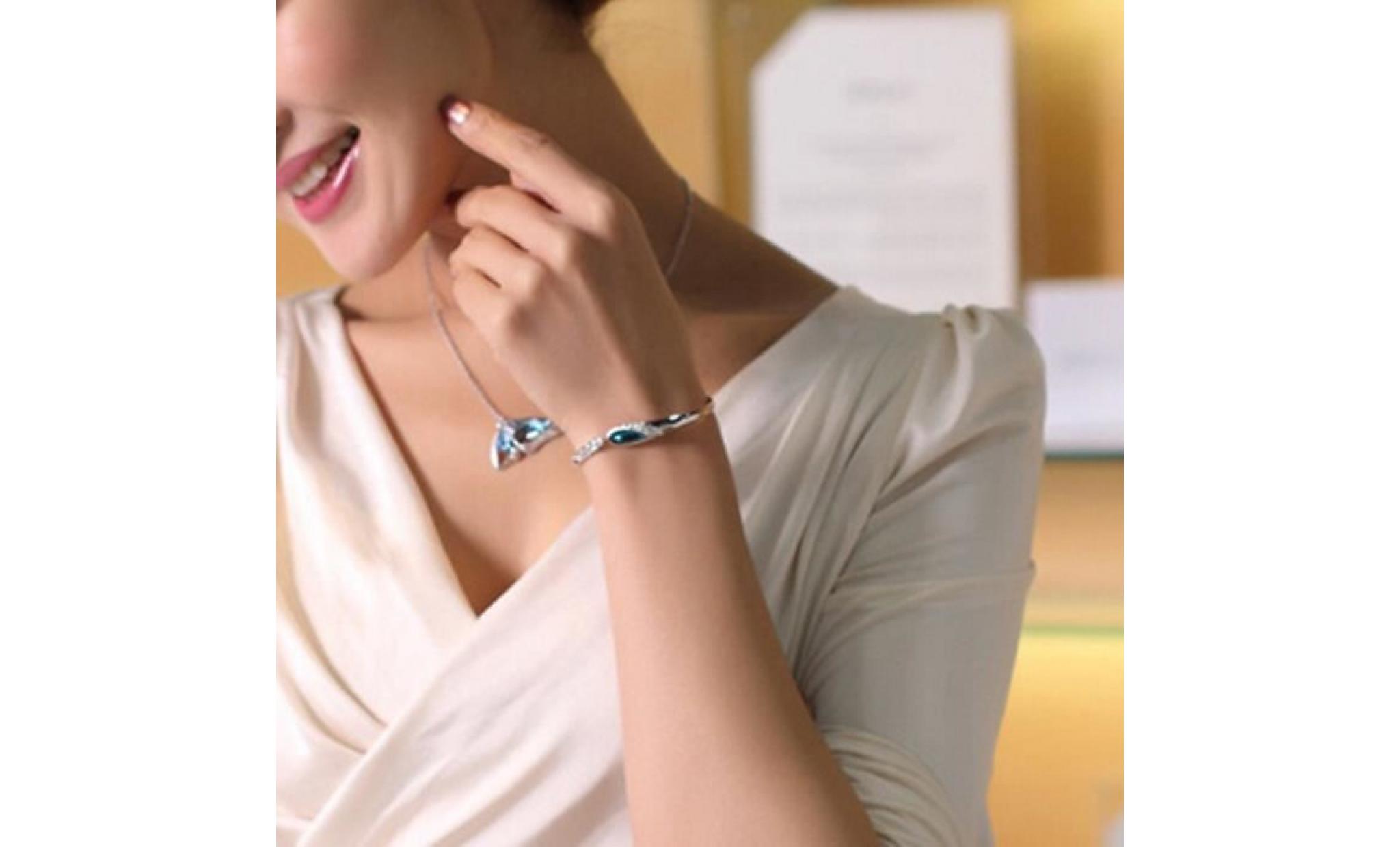 ensemble de bijoux fantaisie papillon avec strass pour femme + boucles d'oreilles + bracelet bleu pas cher