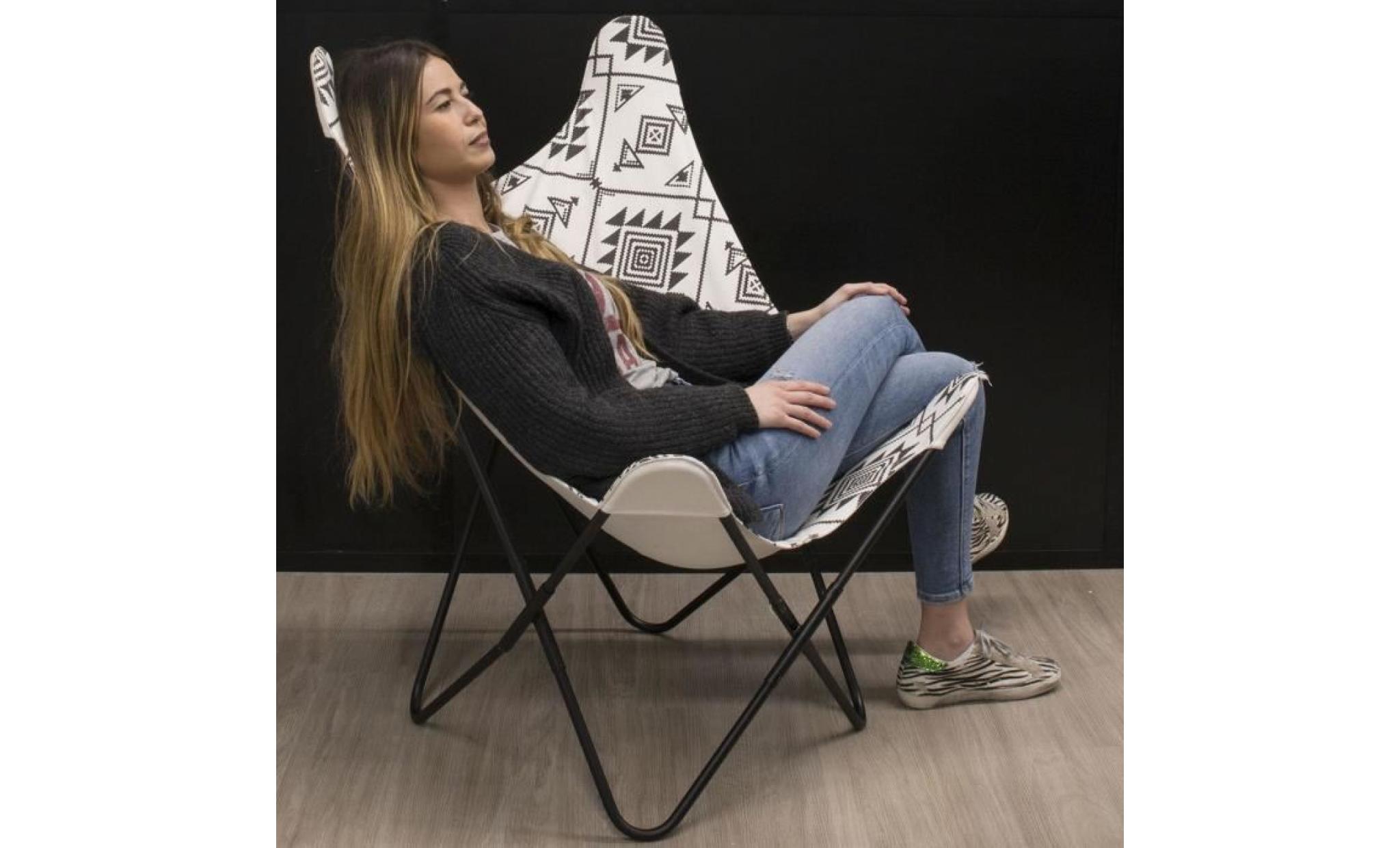 fauteuil chaise siège papillon en coton design ethnique noir et blanc . pas cher