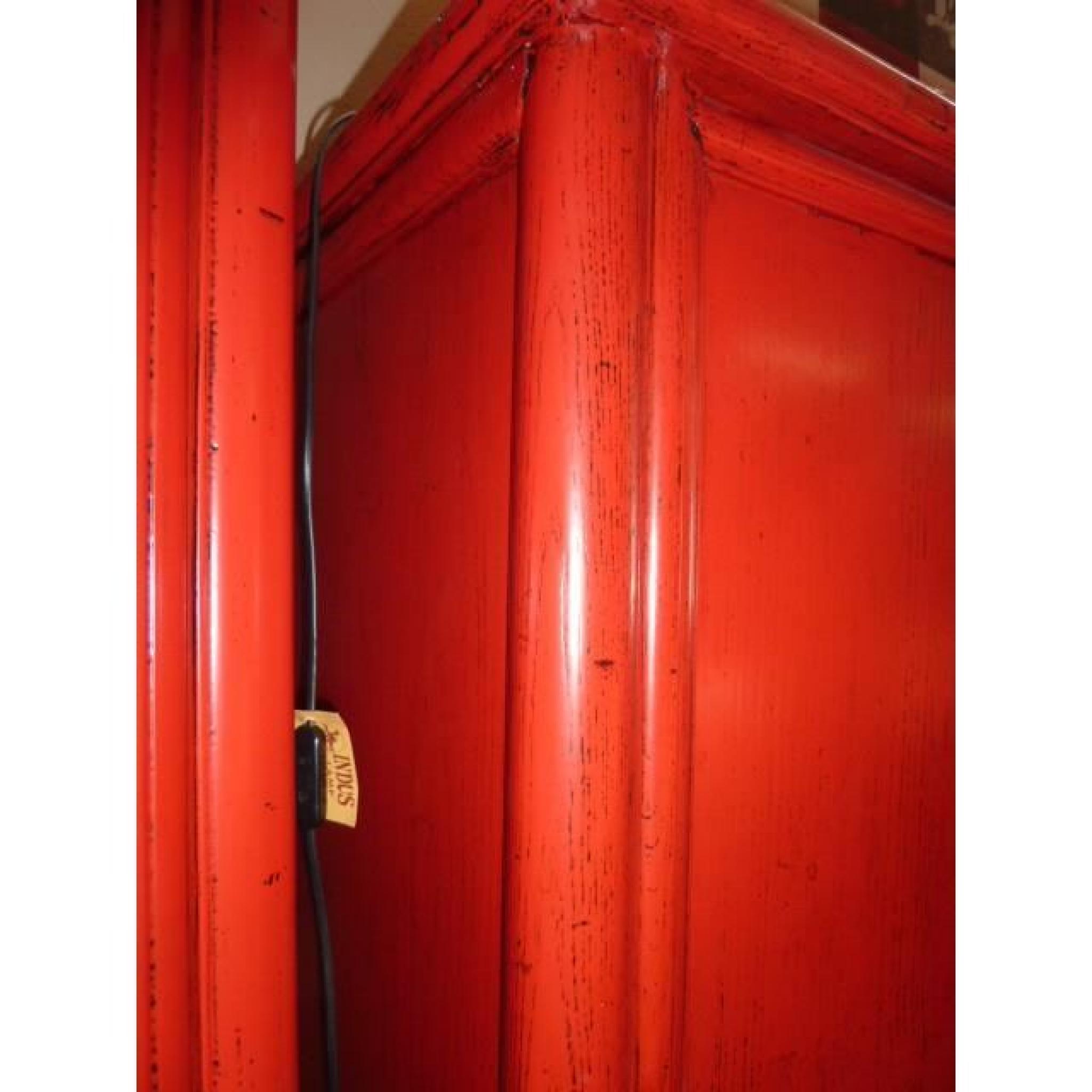 Grande armoire laquée rouge pas cher