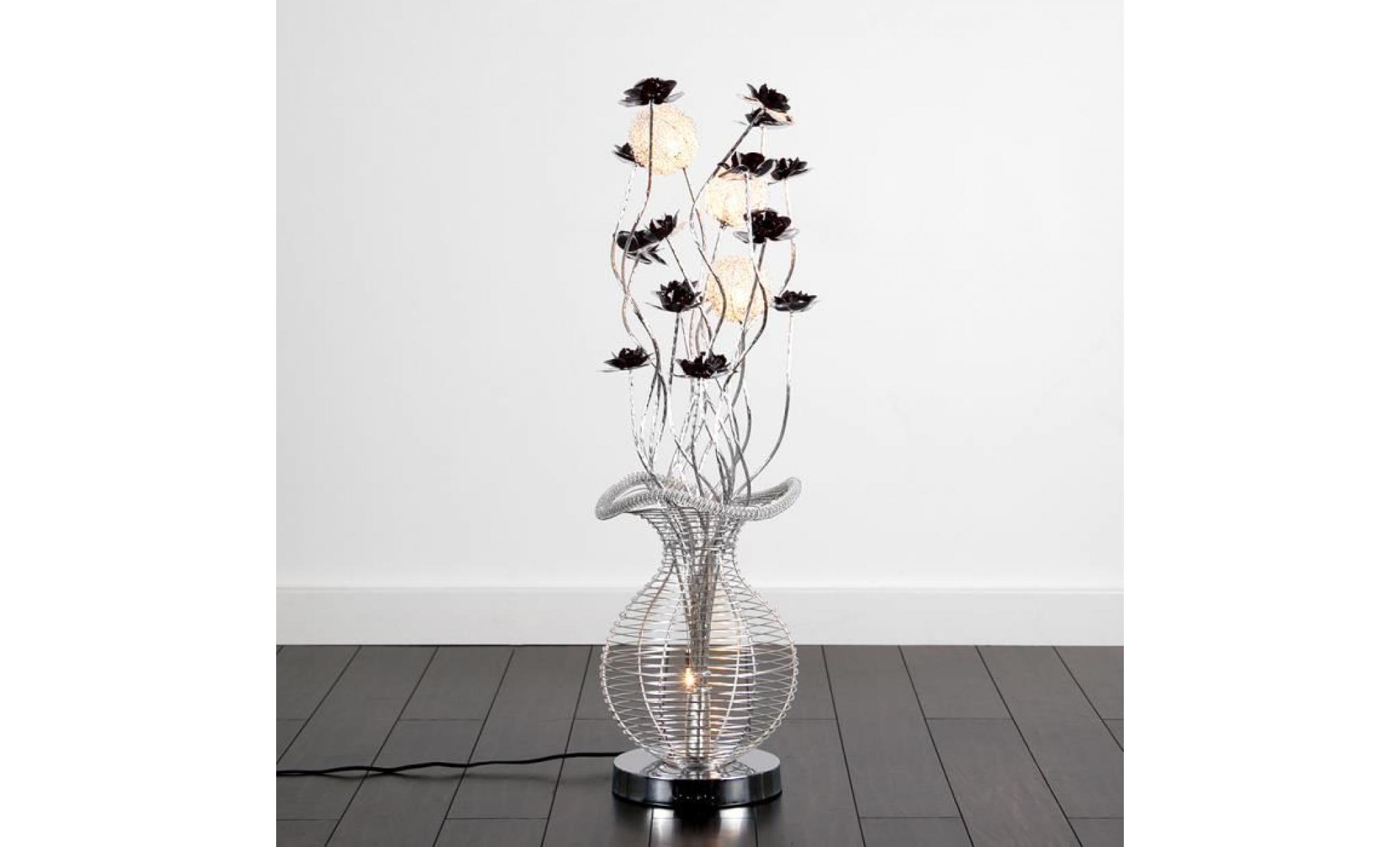 lampadaire moderne et élégant. vase fabrique en aluminium argenté décoré avec fleurs noirs pas cher