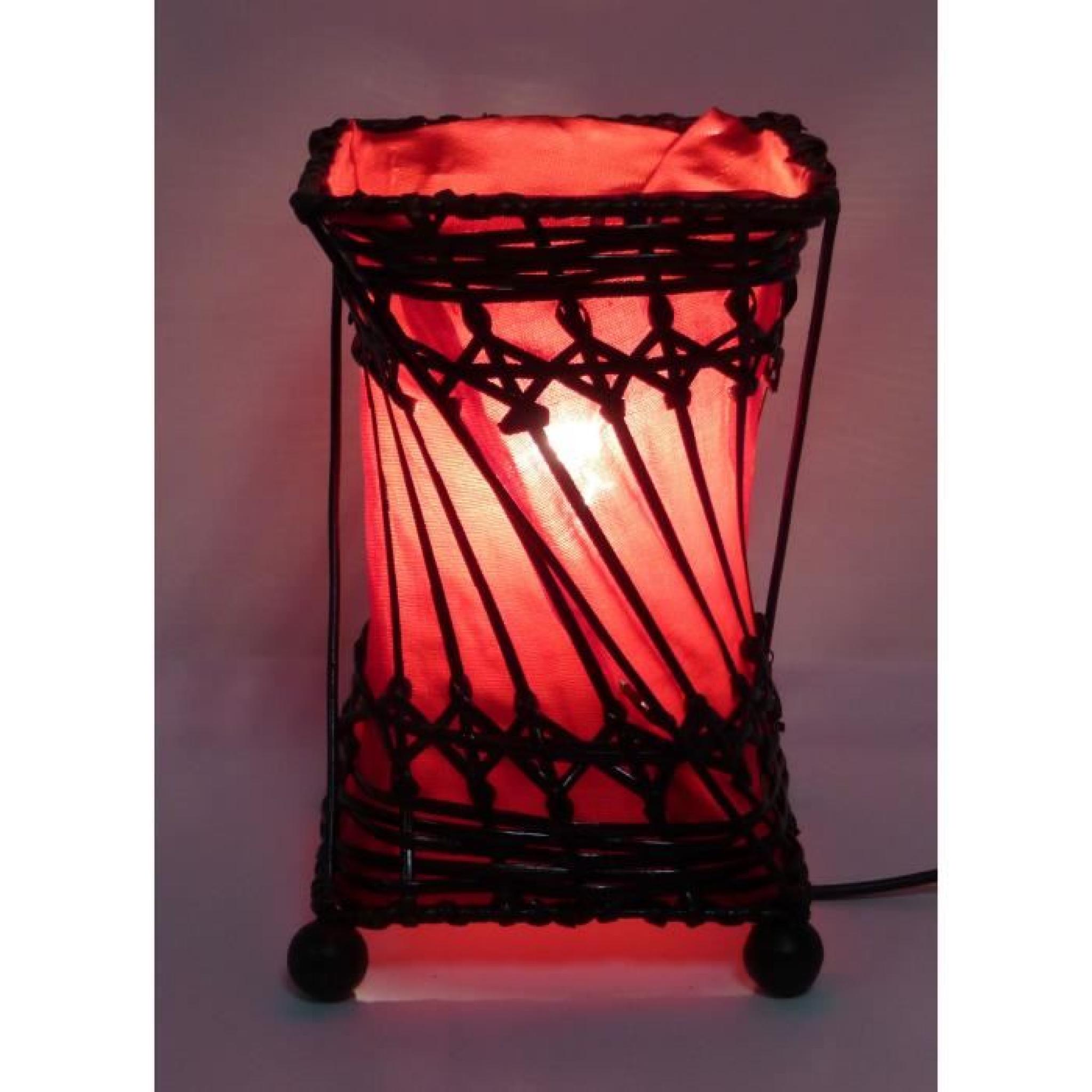 Lampe carre  tissus + rotin rouge 