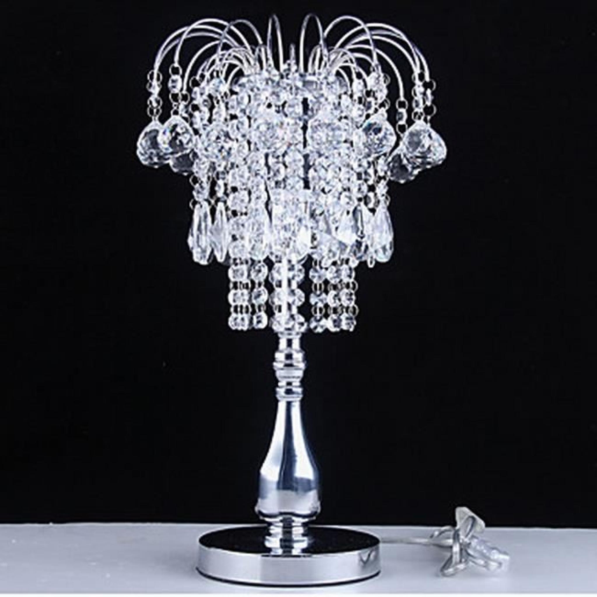 Lampe de table sous forme de lustre en cristal TU