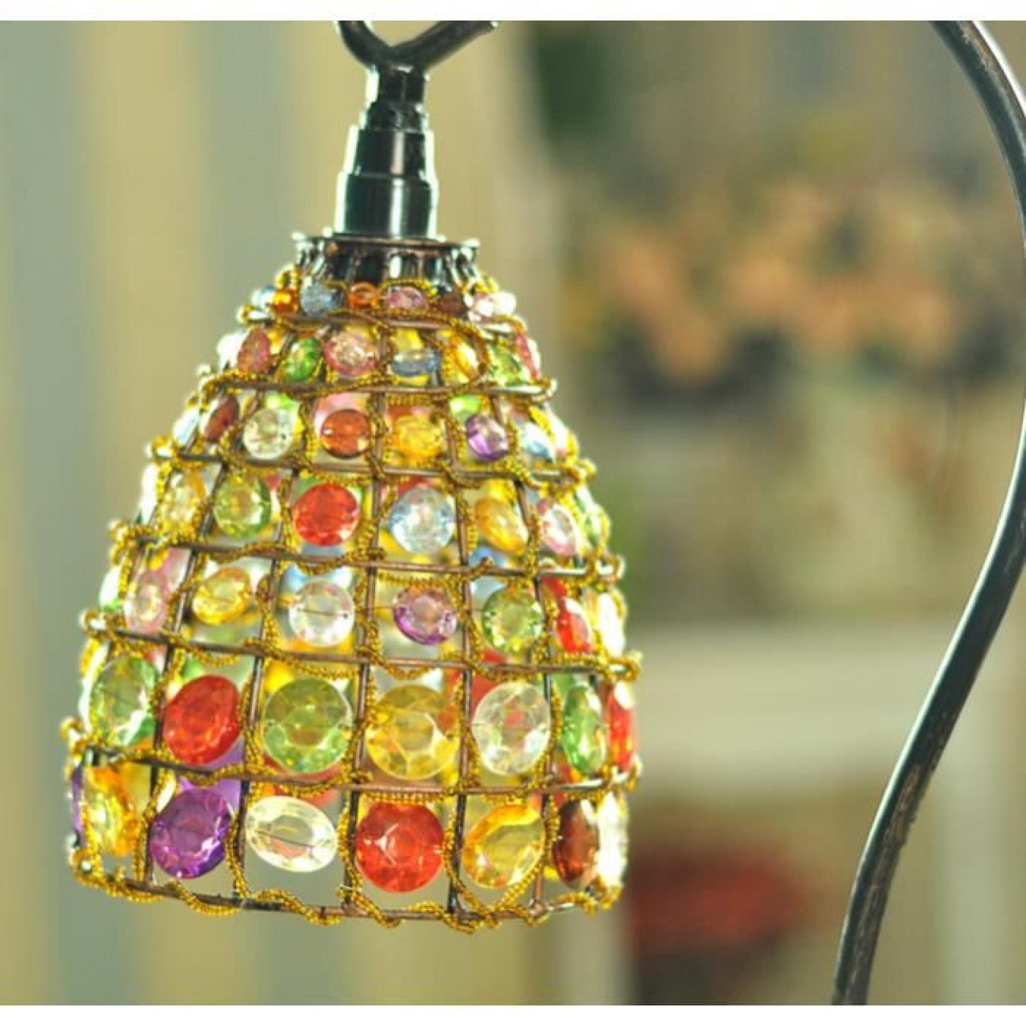 Lampe LED Népal de table de style à la main en verre teinté perles perles pas cher