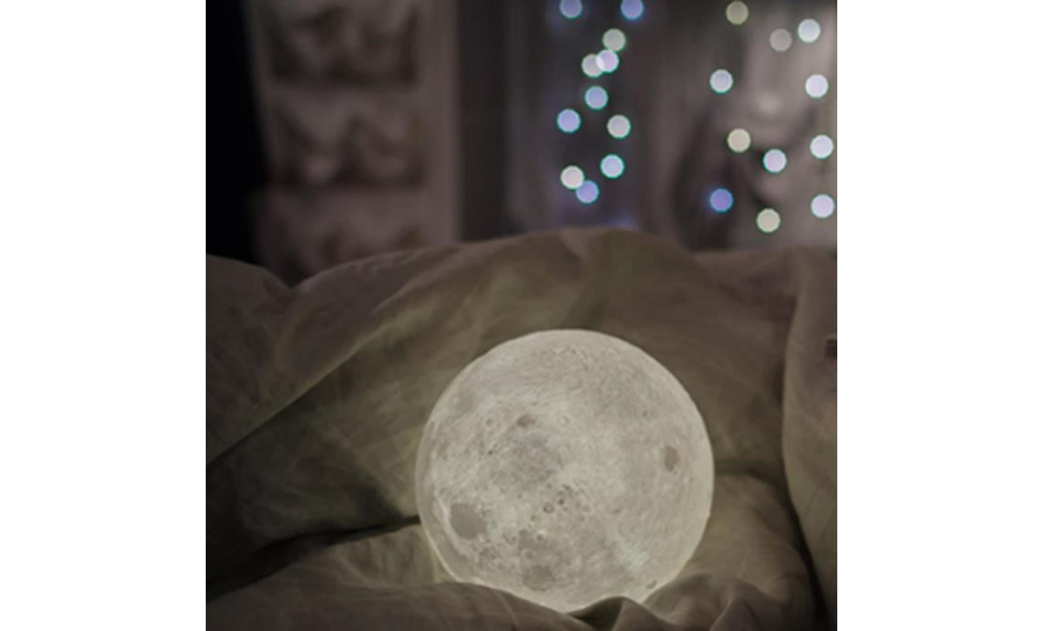 led usb 3d lampe de nuit à la lumière magique lampe de lune table lampe de lune lampe cadeau 10cm m36