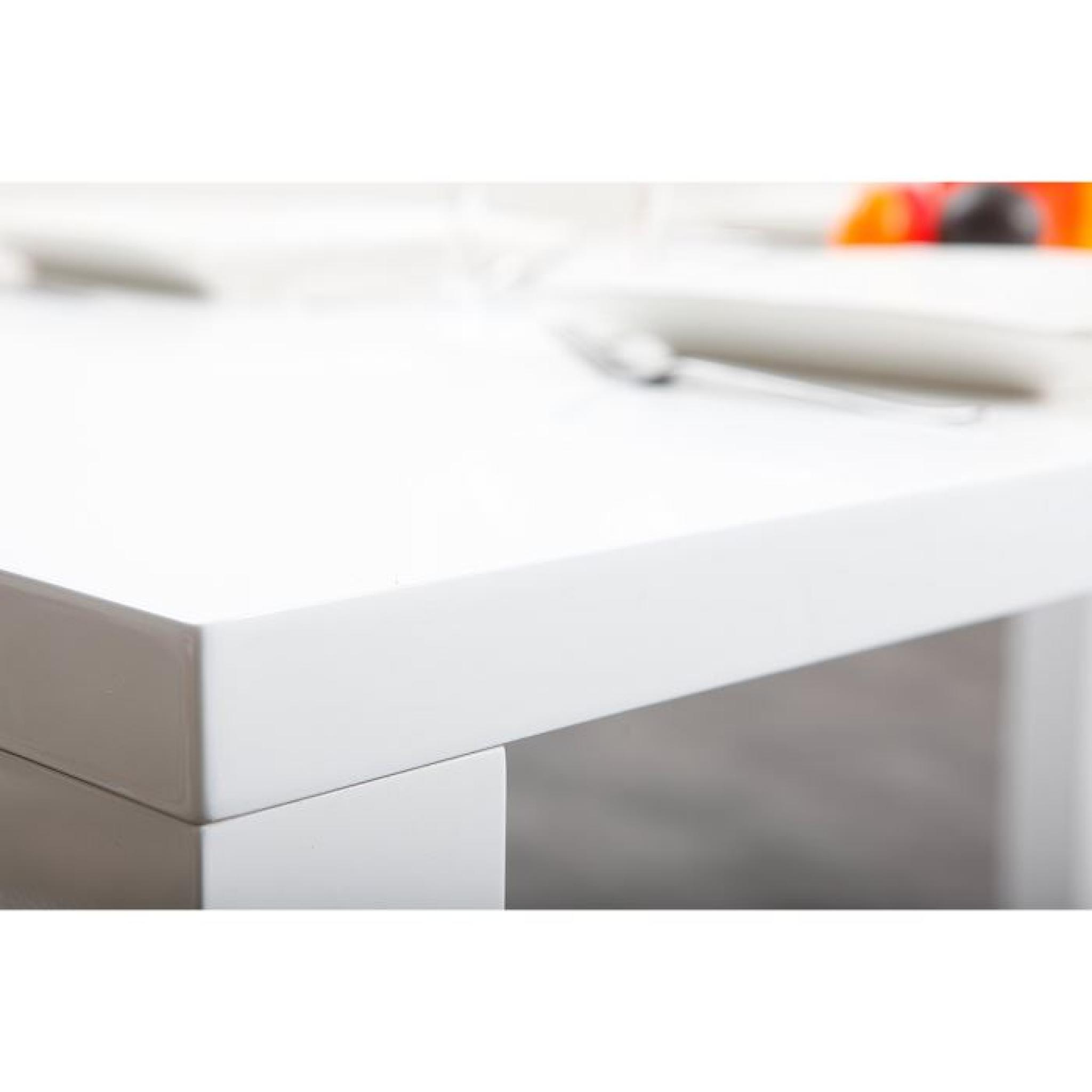 Miliboo - Table à manger design laquée blanche … pas cher