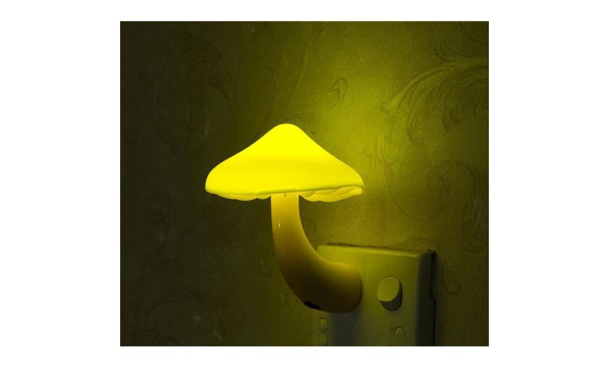 mini applique murale chevet  led forme champignon allumage inductive dimension 10*8cm puissance 0.5w idéal pour chambre lumière nuit pas cher
