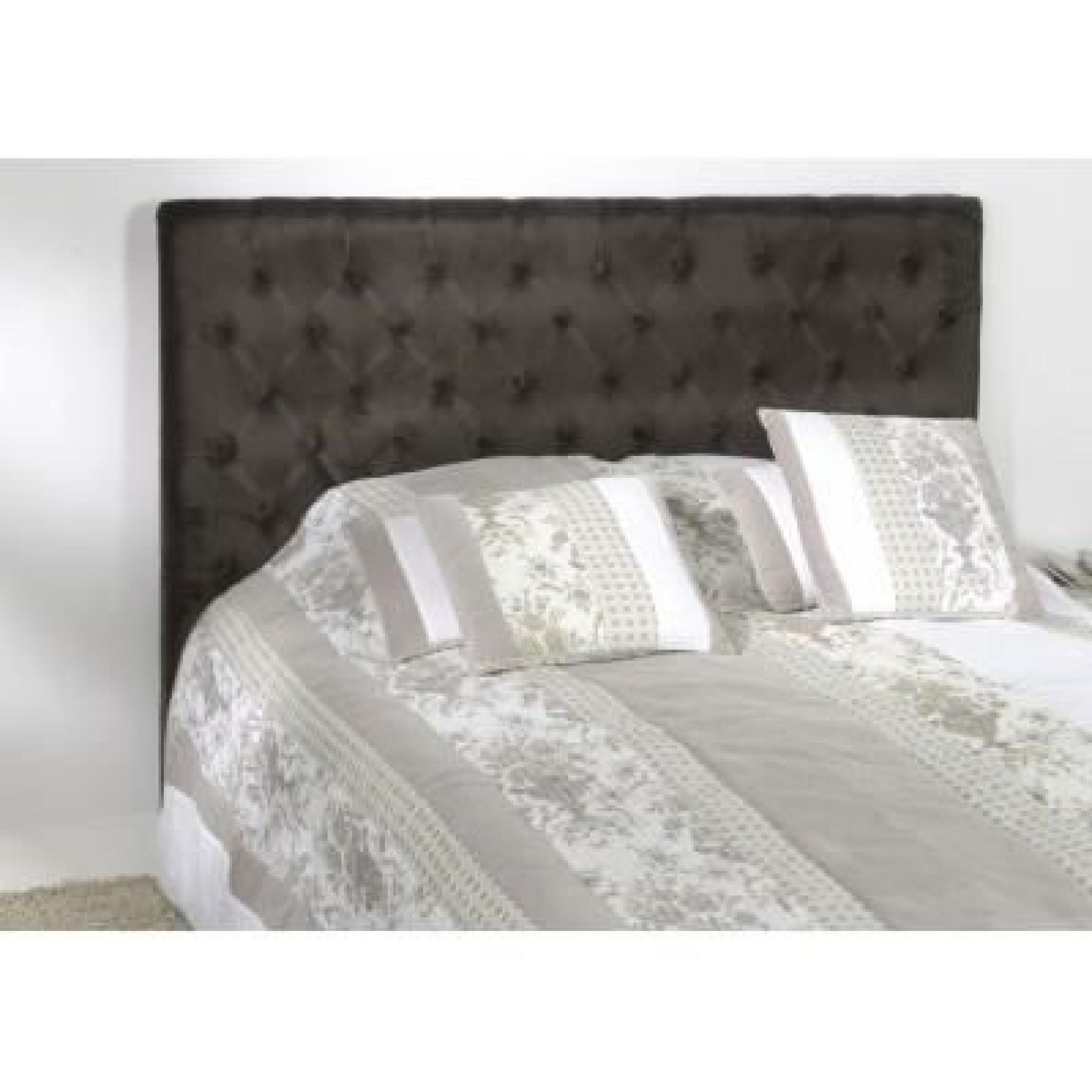 Tete de lit genre capitonné couleur noire marque amadeus velvet aspect velours pas cher