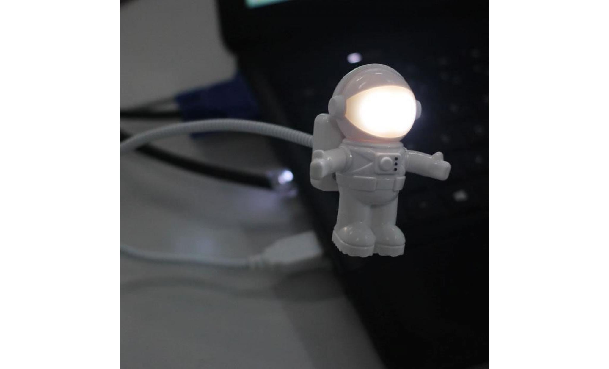 vivieronmies®creative astronaut usb led lampe de lumière ordinateur portable ordinateur de bureau accessoire  mm408 pas cher