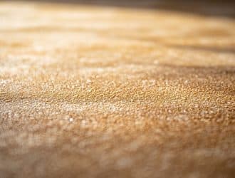 Antidérapant maison : recettes naturelles pour sols sûrs
